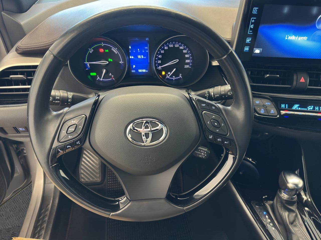 Toyota C-HR 1.8h Lounge 2wd e-cvt my18