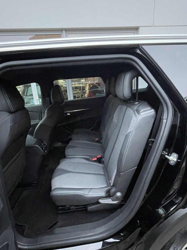 PEUGEOT 5008 PureTech Turbo 130 S&S ALLURE Pack PARI AL NUOVO