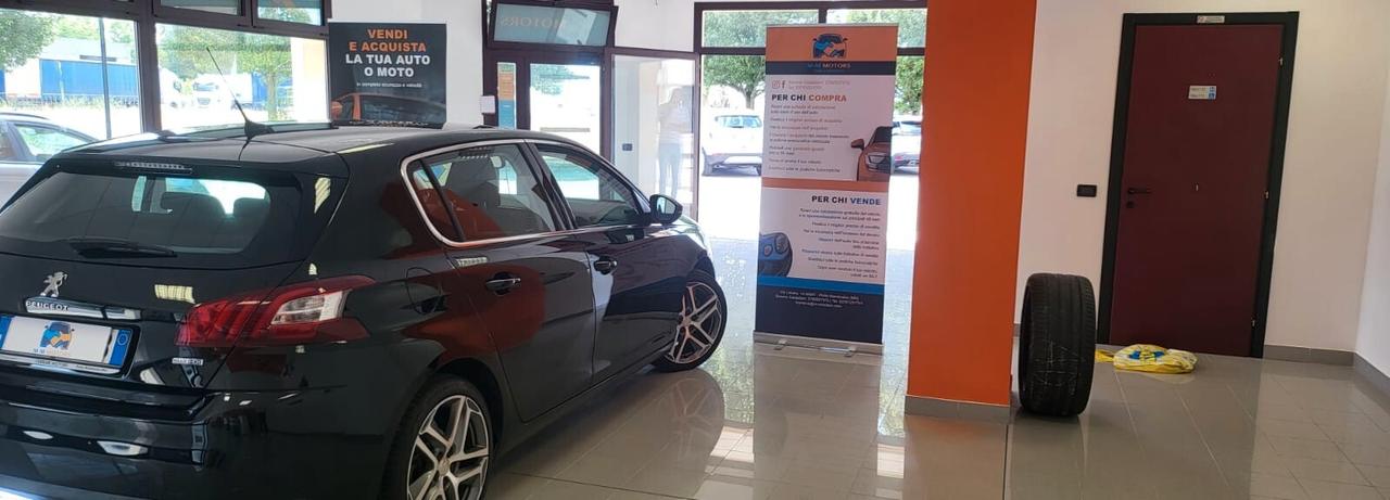 Peugeot 308 ALLURE 120CV-START&STOP- TENUTA IN PERFETTE CONDIZIONI -COME NUOVA