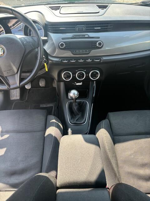 Alfa Romeo Giulietta 1.6 JTDm-2 105 CV Distinctive