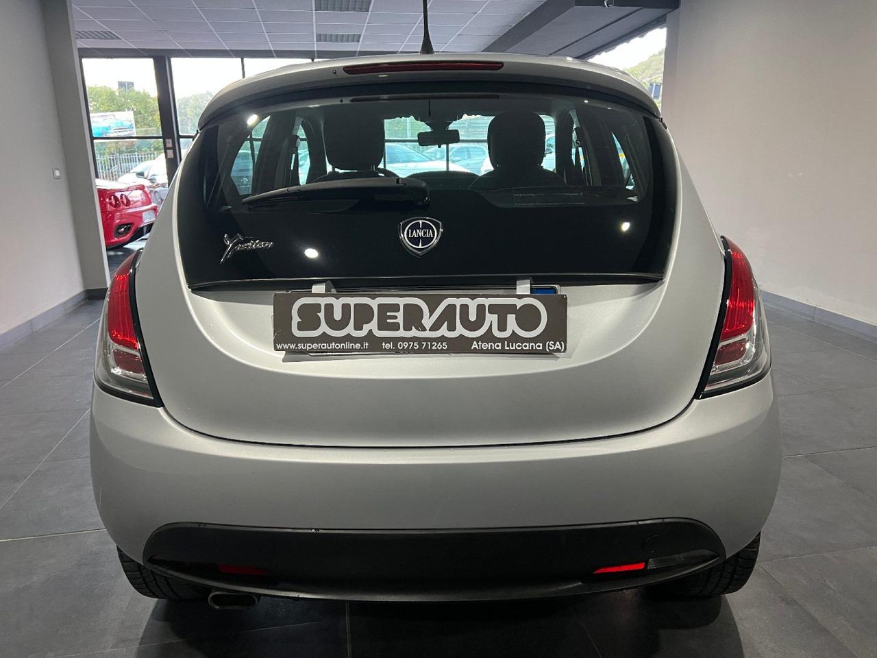 Lancia Ypsilon 1.2 69 CV 5 porte Platinum Ecochic GPL