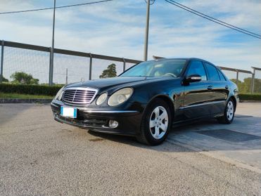 Mercedes-benz E 220 CDI cat Avantgarde