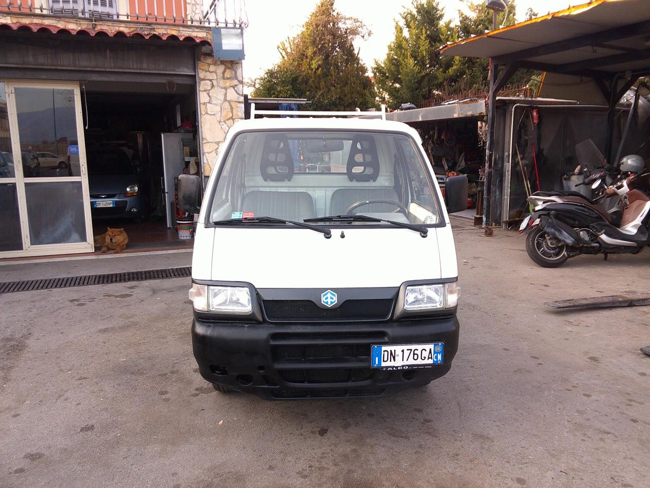 Piaggio Porter 1.3i GPL 16V cat Pick-up 08