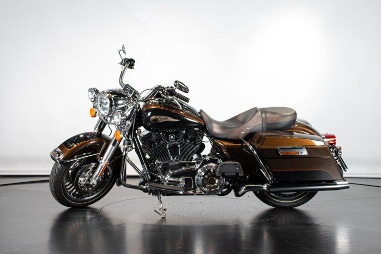 HARLEY DAVIDSON ROAD KING 110TH° ANNIVERSARY - 2013