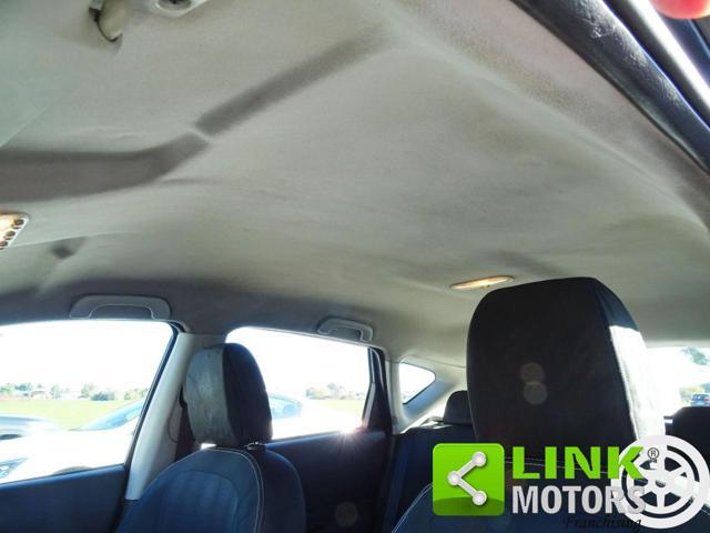 NISSAN Qashqai 2.0 dCi DPF Acenta