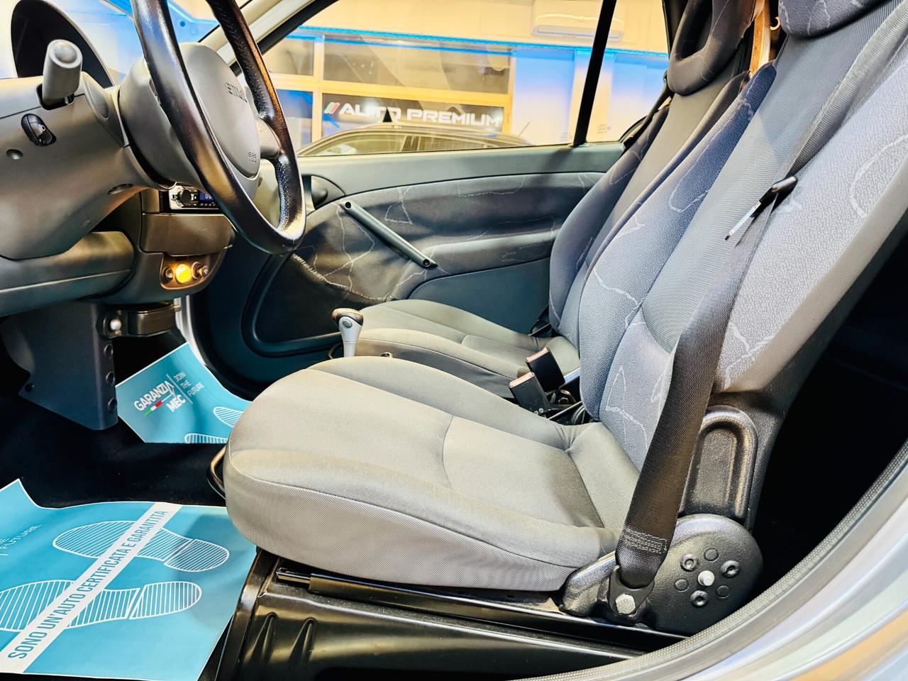 Smart ForTwo 700 cabrio (45 kW) Clima - Centralizzata