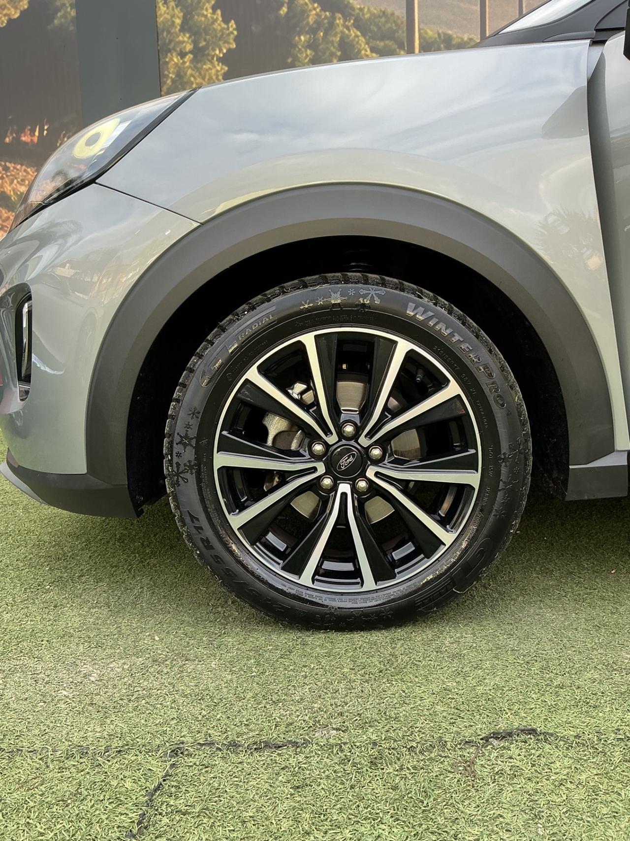 Ford Puma 1.0 EcoBoost Hybrid 125 CV S&S aut. Titanium