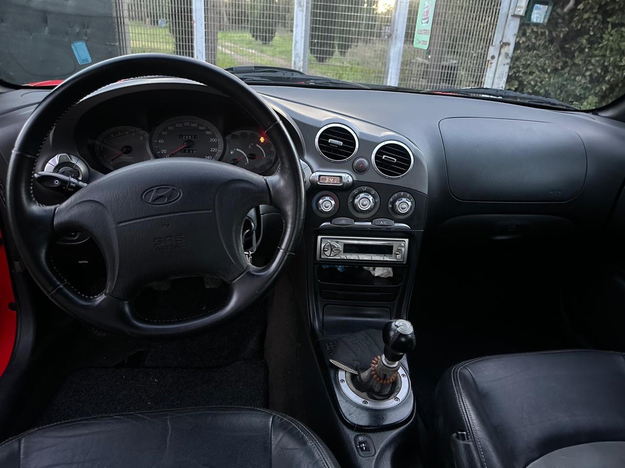 Hyundai Coupe 1.6 16V CAT AIR (85 KW)