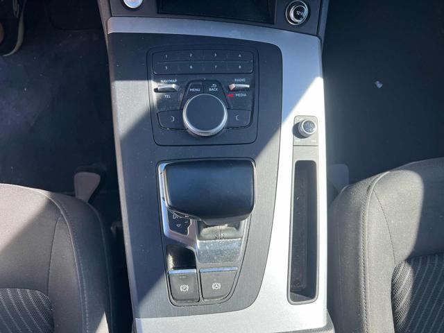 AUDI Q5 3.0 TDI quattro tiptronic Business
