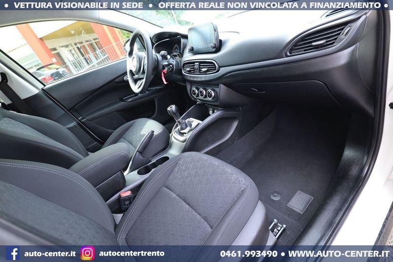 FIAT Tipo Cross 1.0 100cv City Cross Hatchback