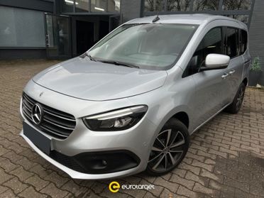 MERCEDES-BENZ T 180 d Executive