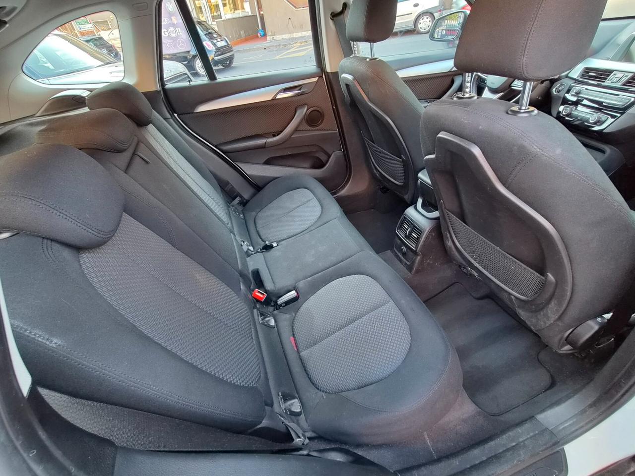 Bmw X1 sDrive16d Sport