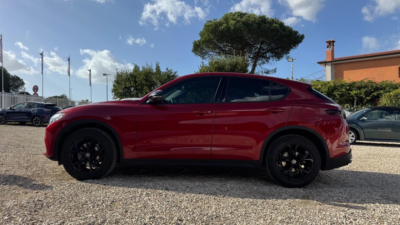 Alfa Romeo Stelvio 2.2 Turbodiesel 210 CV AT8 Q4 Super