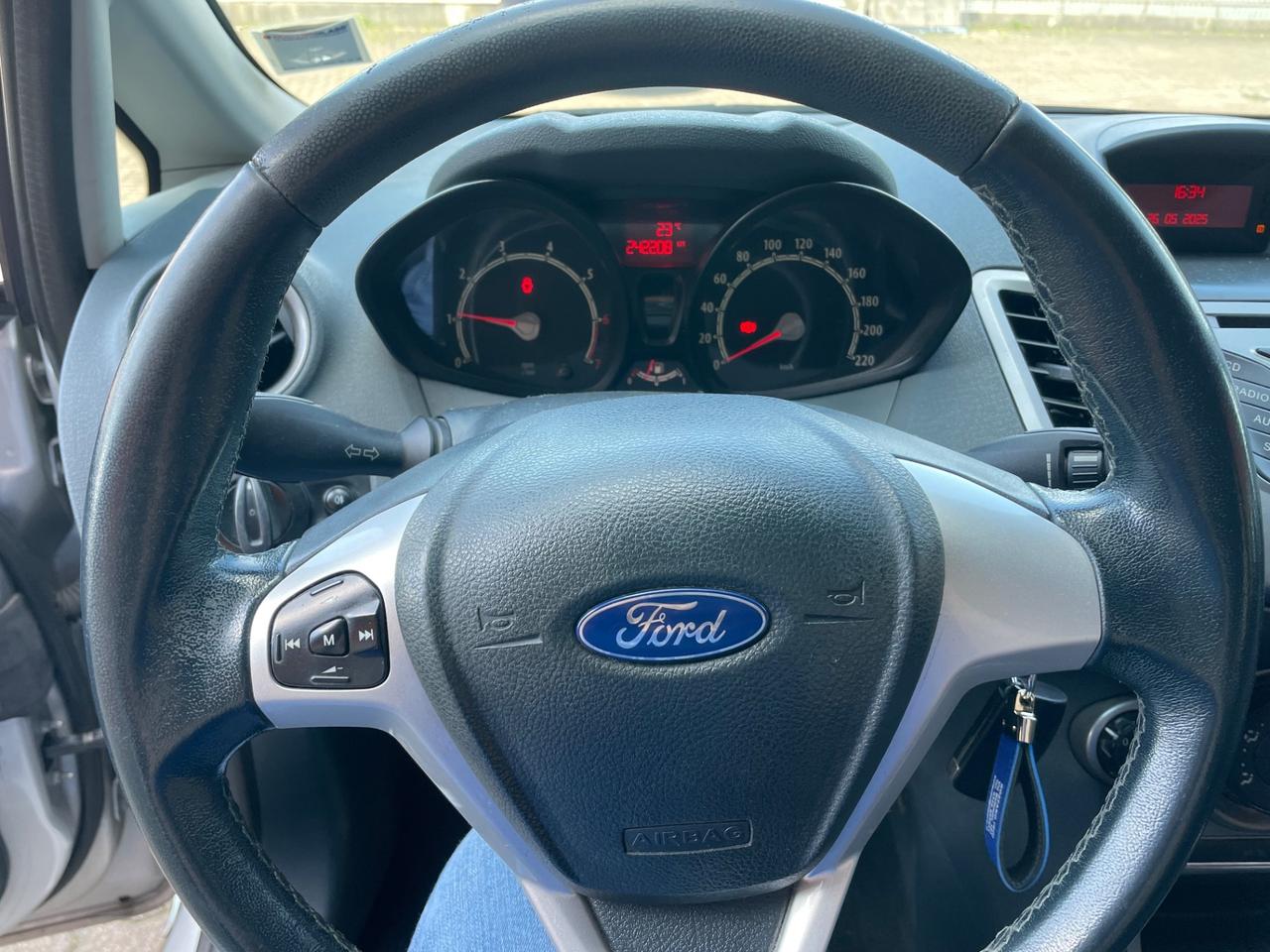 Ford Fiesta 1.2 82CV 5 porte