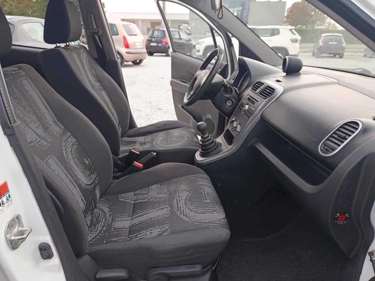 Opel Agila 1.0 12V 68CV Enjoy