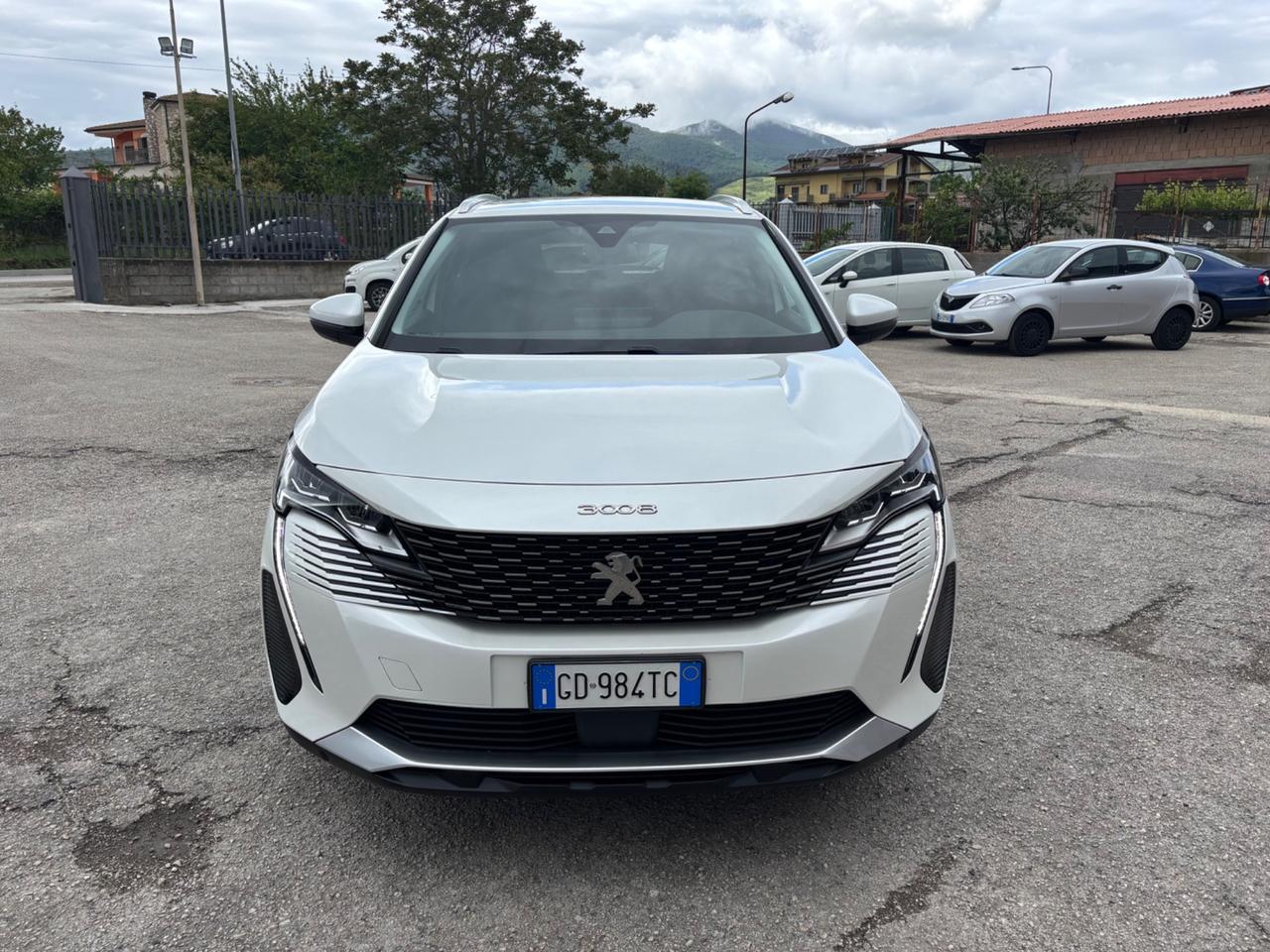 Peugeot 3008 BlueHDi 130 S&S EAT8 Allure