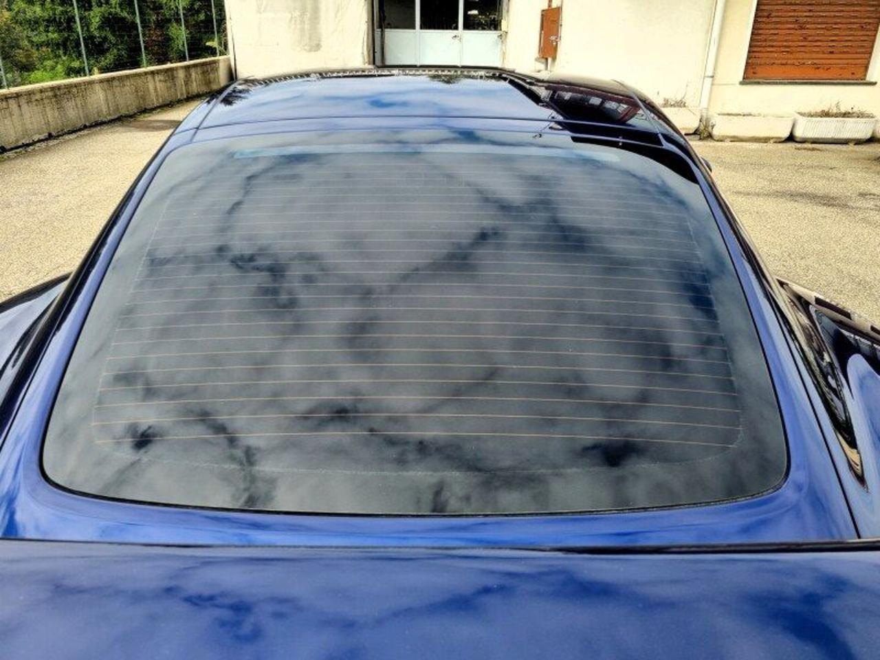 Porsche 718 Cayman GT4 PDK