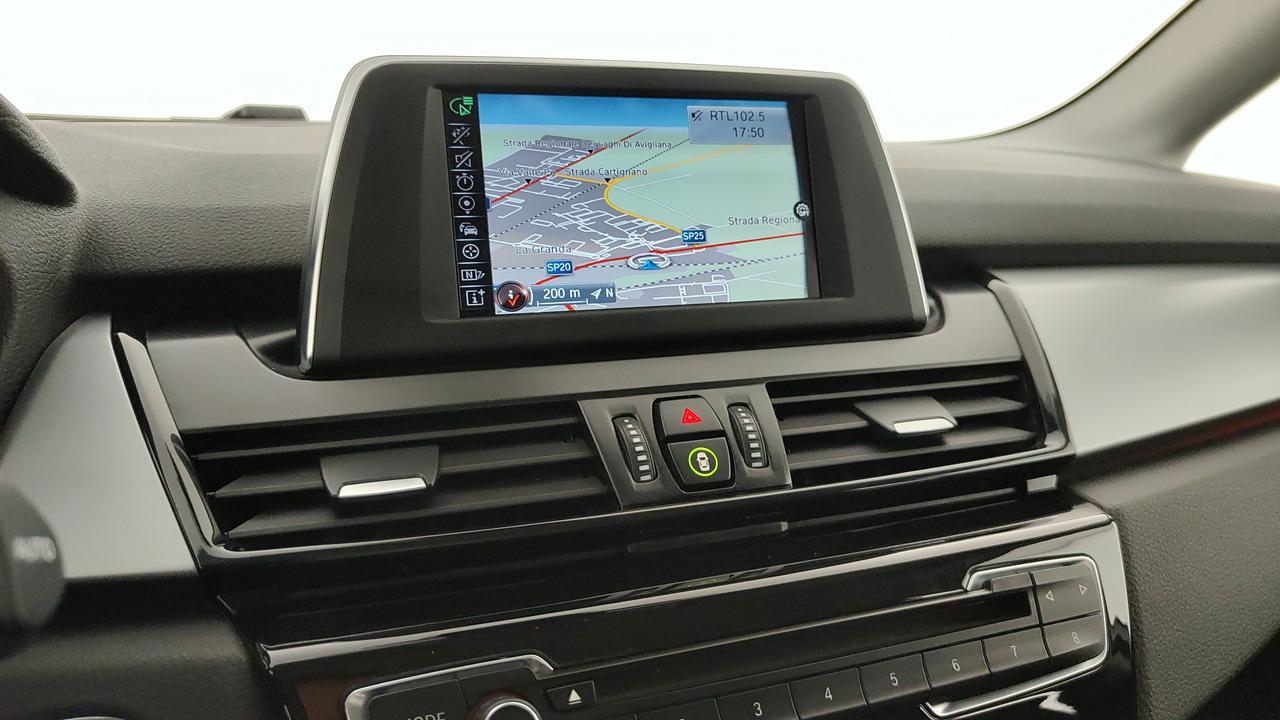 BMW Serie 2 F45 2014 Active Tourer - 216d Active Tourer Advantage auto