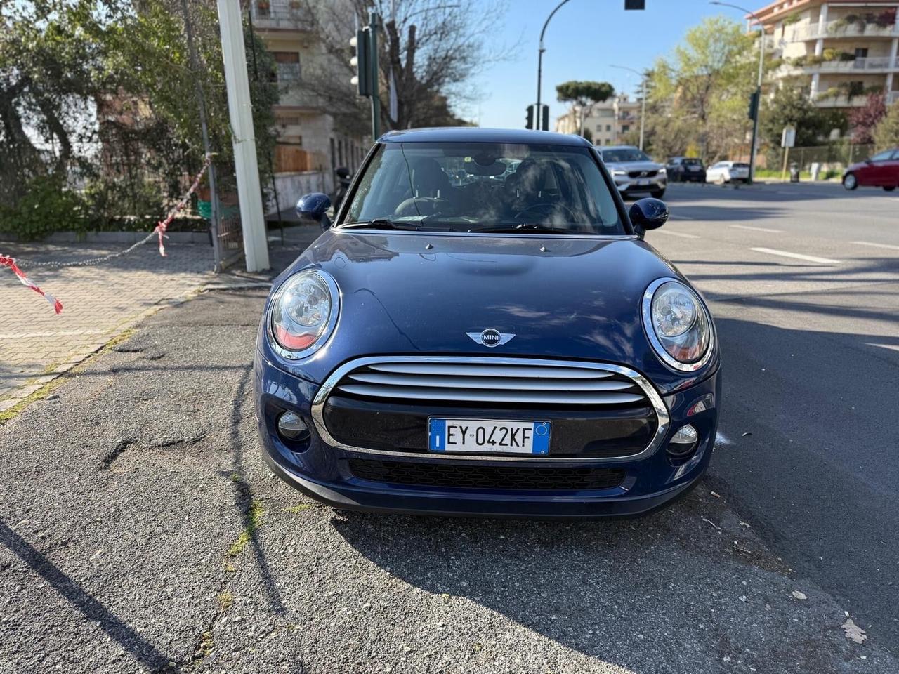 Mini 1.5 Cooper D Business XL Cambio Automatico