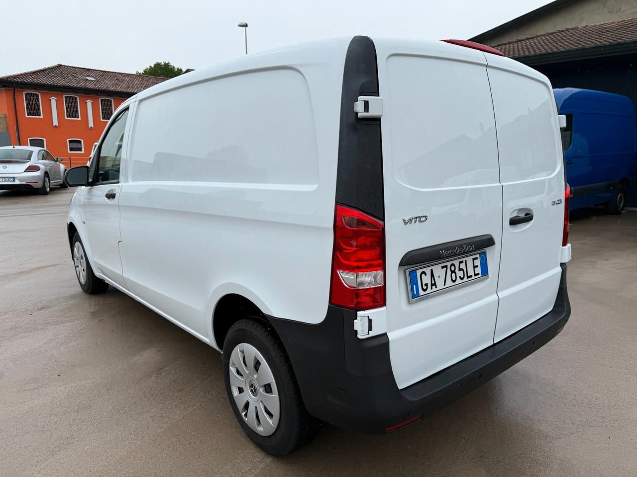 Mercedes-benz Vito 111 CDI 116 CV Furgone Compact