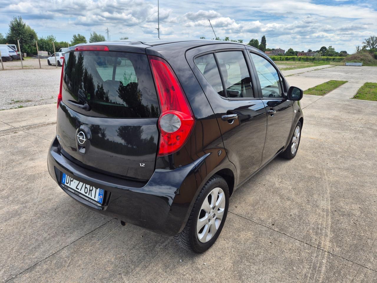 Opel Agila 1.2 16V 86CV Enjoy neopatentati