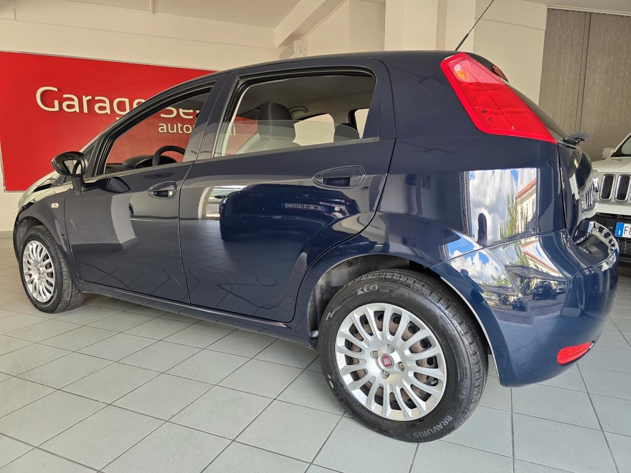 Fiat Punto 1.4 Lounge GPL (casa madre)