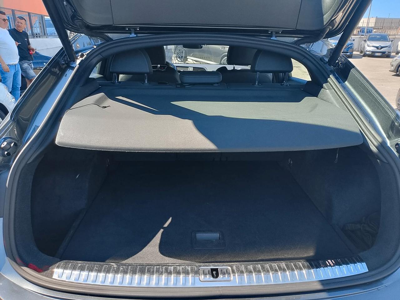Audi Q3 35 TDI S tronic line edition