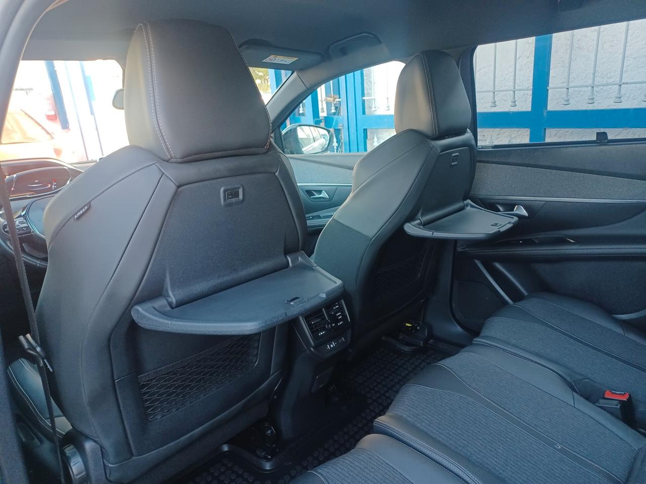 Peugeot 5008 1.5 HDi EAT 8 GT LINE 7 POSTI