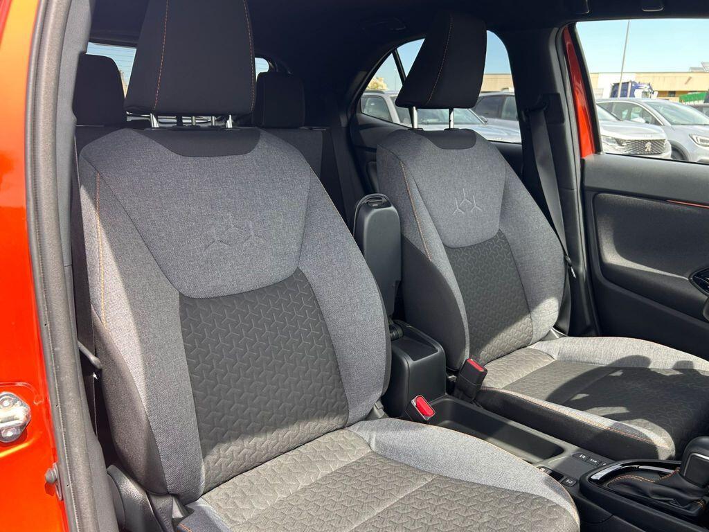 Toyota Yaris Cross 1.5 Hybrid Orange Edition