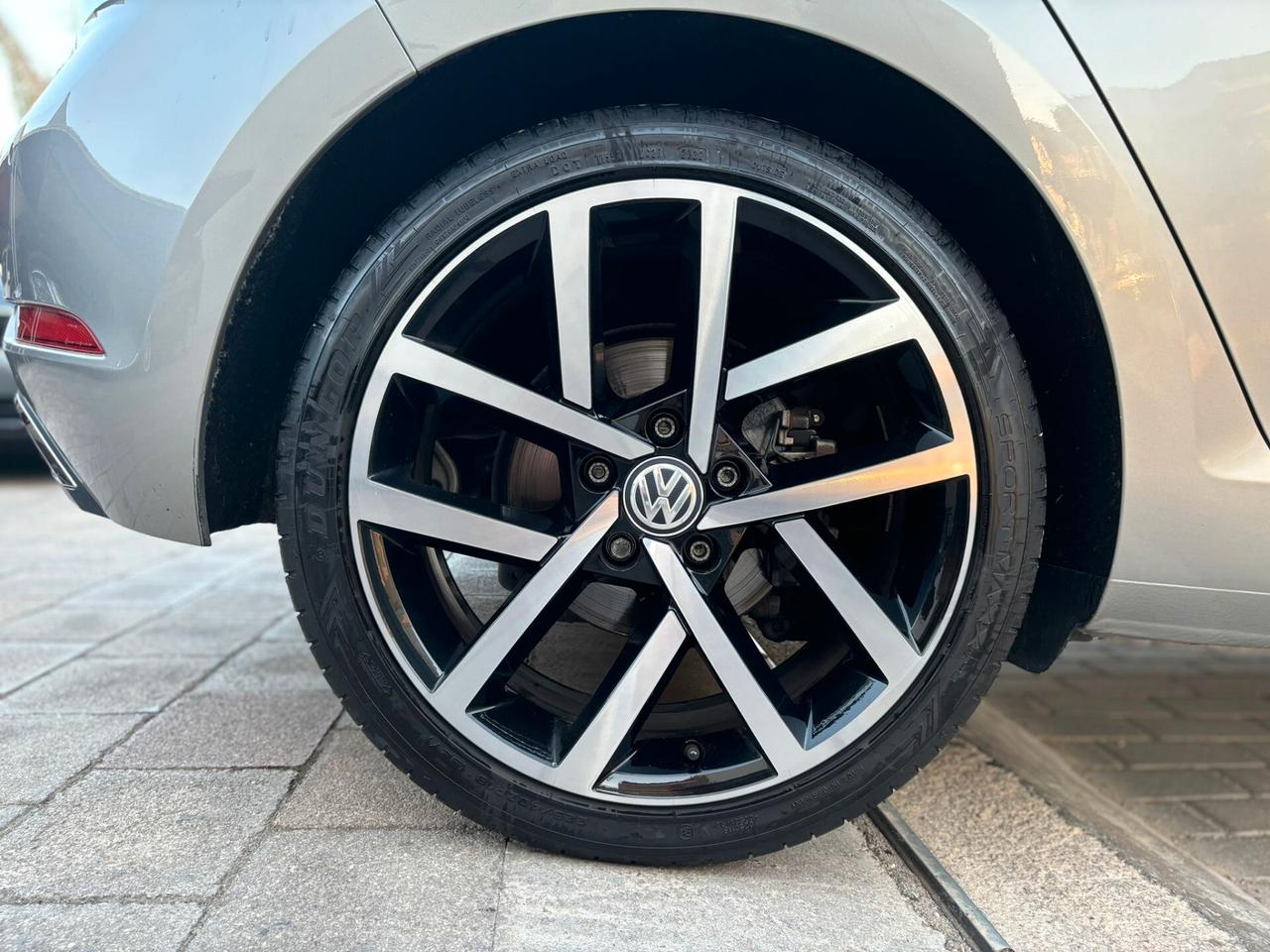 VW Golf 2.0 TDI 150cv DSG 4MOTION Executive - 2018