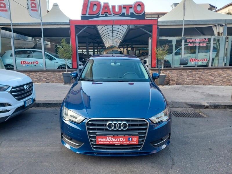 Audi A3 SPB 1.6 TDI clean diesel Attraction