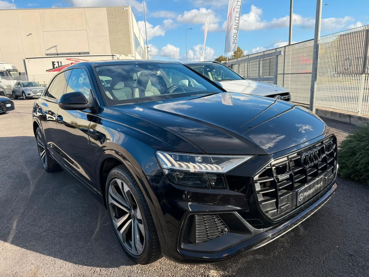Audi Q8 50 TDI 286 CV quattro tiptronic Sport