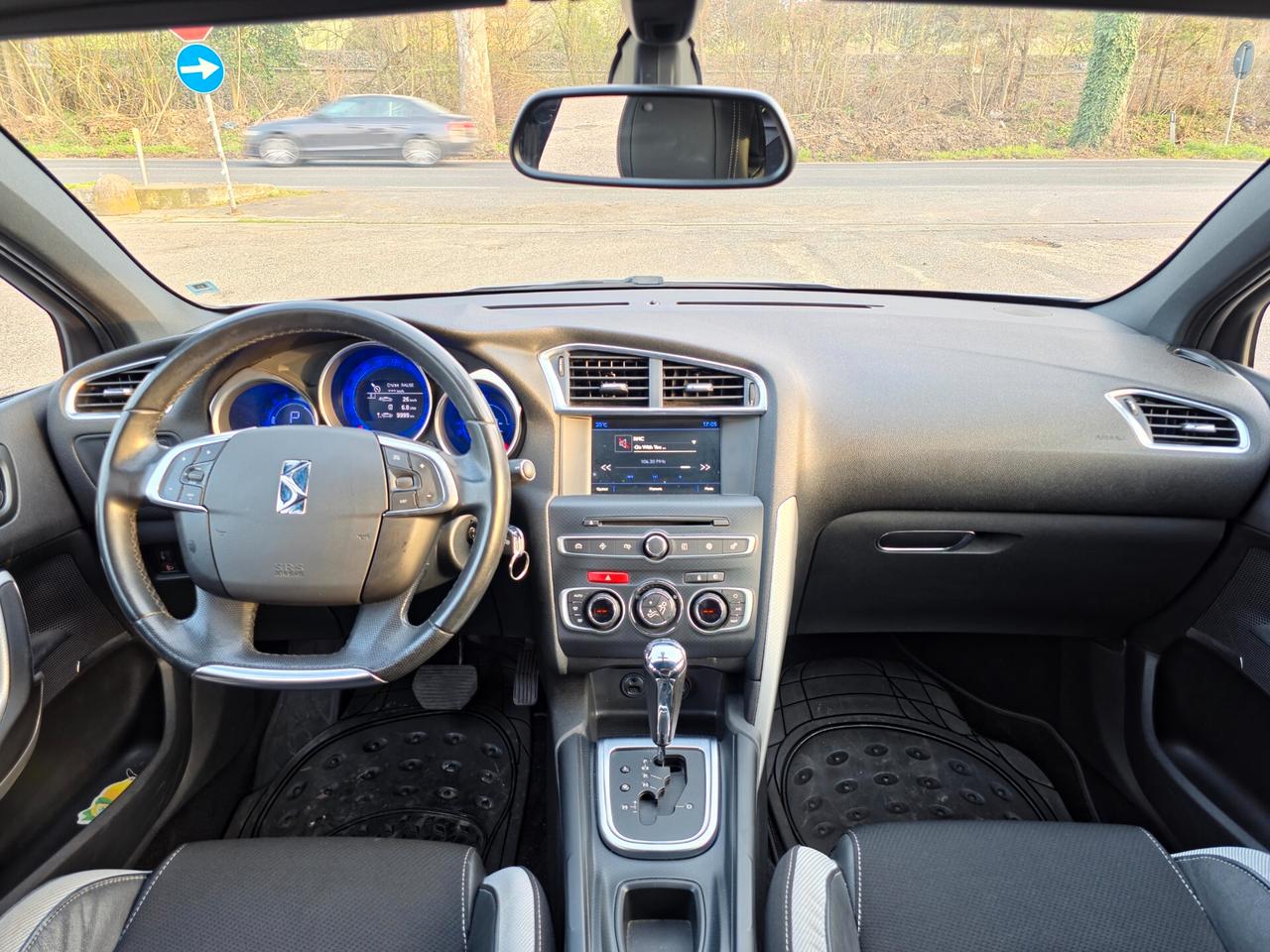 Ds DS4 4 BlueHDi 120 S&S EAT6 Chic 2015-E6 Automatico NEO