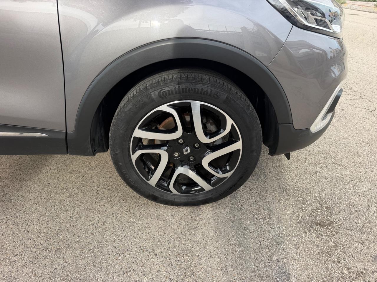 Renault Captur 1.2 benzina 120 cv 2017 Navig retroc