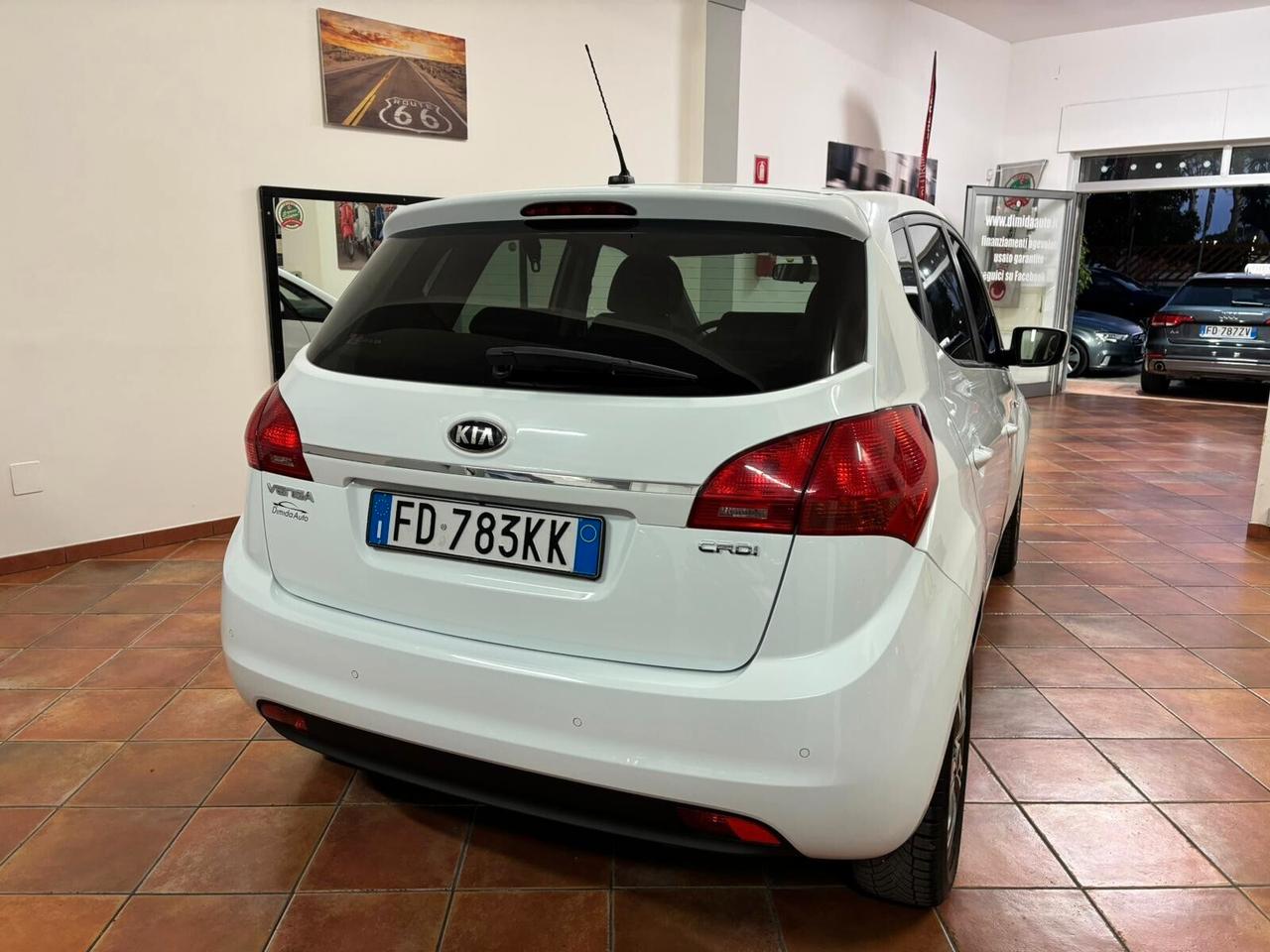 KIA VENGA 1.4 ACTIVE 2016