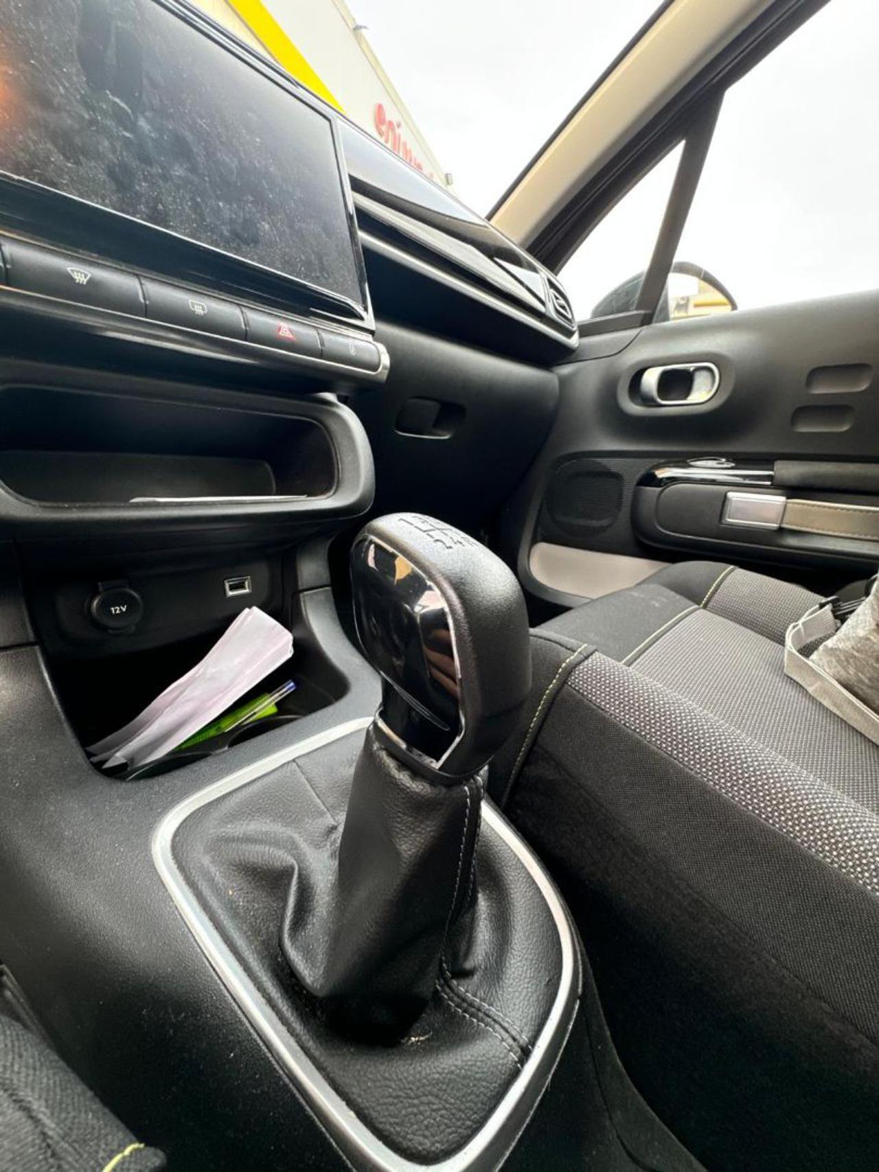 Citroen C3 1.2 puretech Shine s&s 83cv neopatentati my18