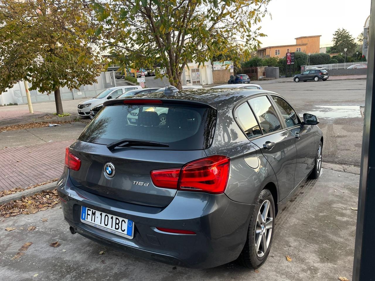 Bmw 116d KM. 92.000! 5p. Urban