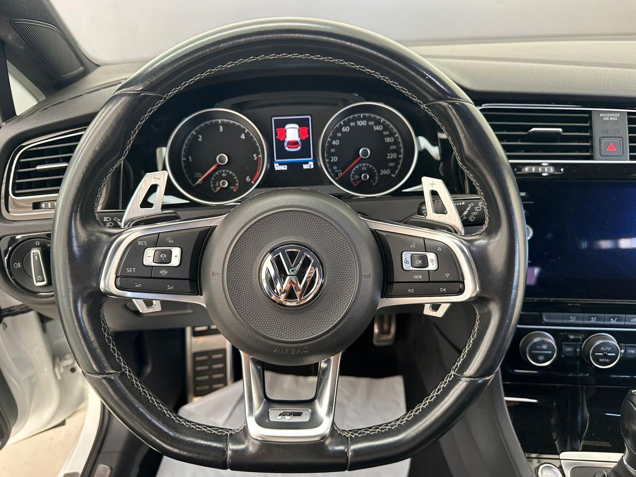 Volkswagen Golf 2.0 TDI 150cv DSG 5p. Sport Rline