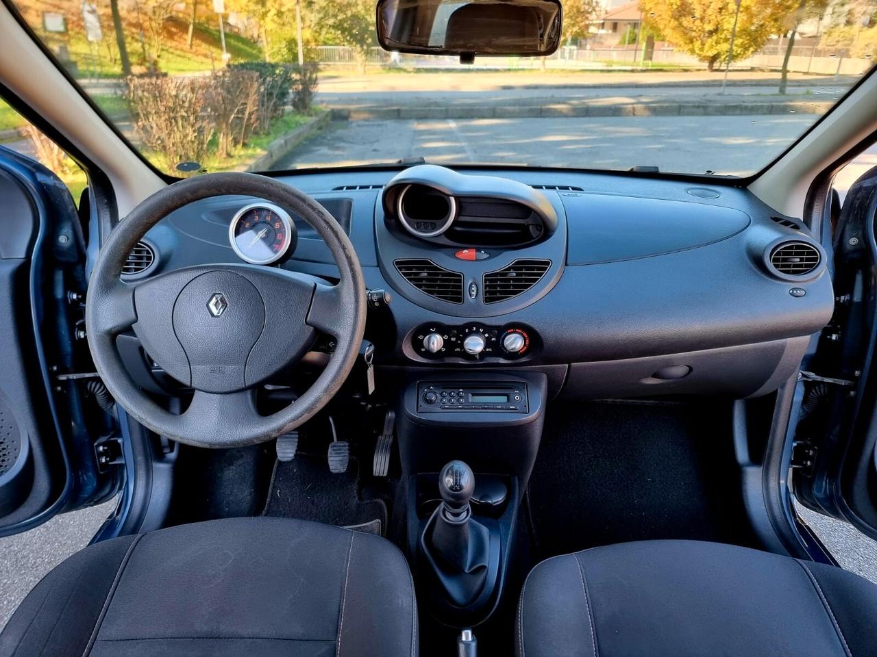 Renault Twingo 1.2 16v ADATTA A NEOPATENTATI