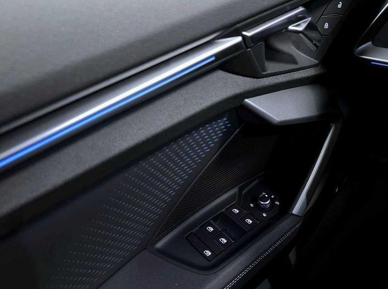 Audi A3 35 TFSI MHEV 150cv S-Tronic S-LINE (Tetto Apribile, HiFi SONOS, Matrix LED, Safety Plus)