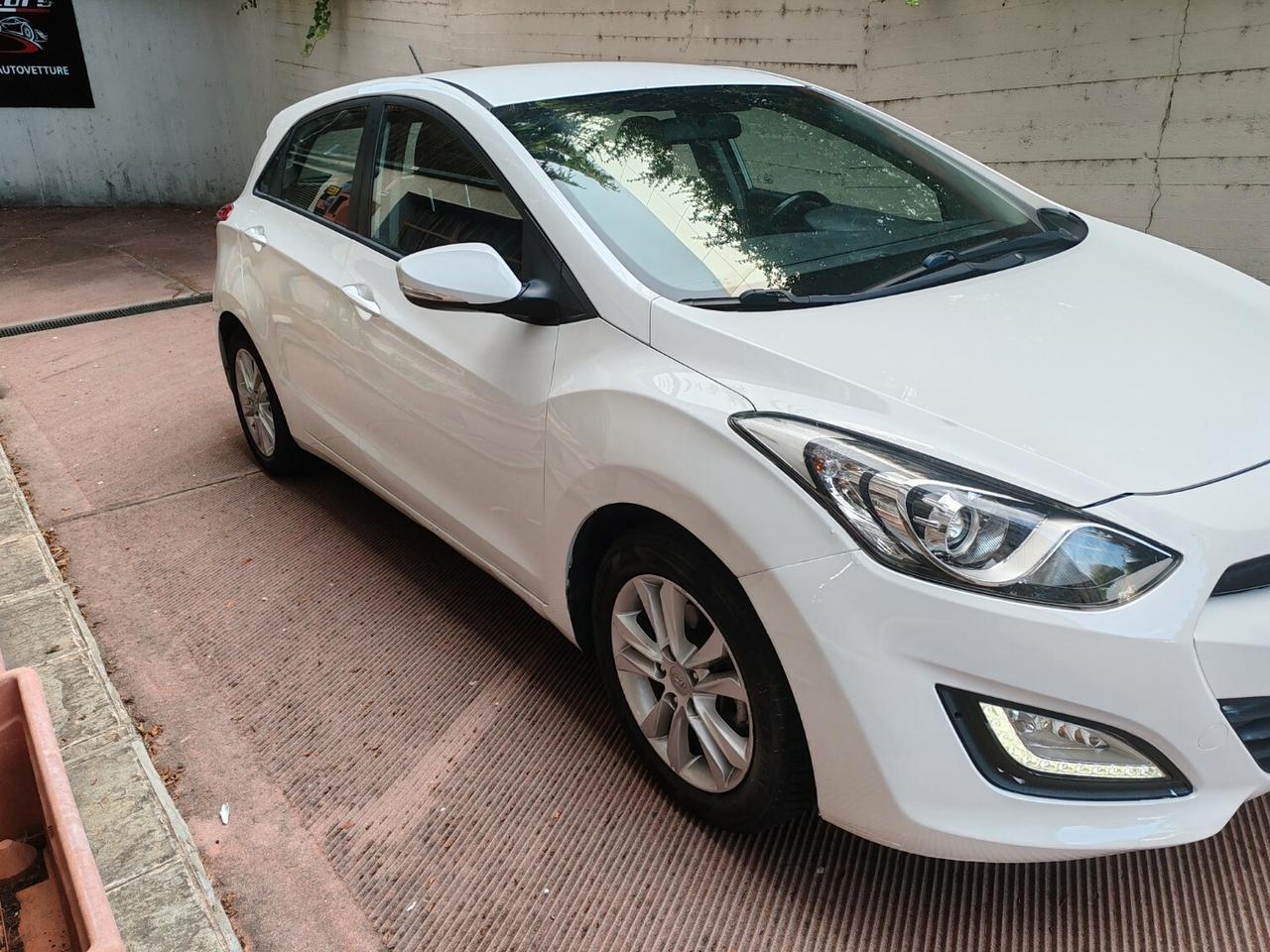 Hyundai i30 1.6 CRDi 5p. Comfort A/T