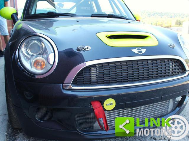 MINI John Cooper Works R56 Racing Pronta gara / Passaporto elettronico