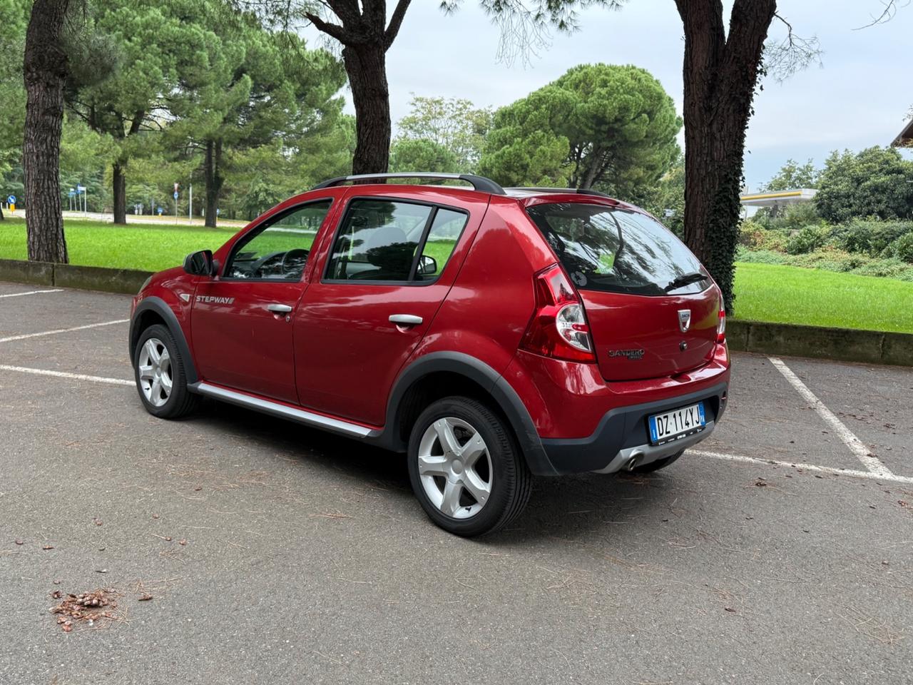 Dacia Sandero Stepway 1.6 8V 90CV