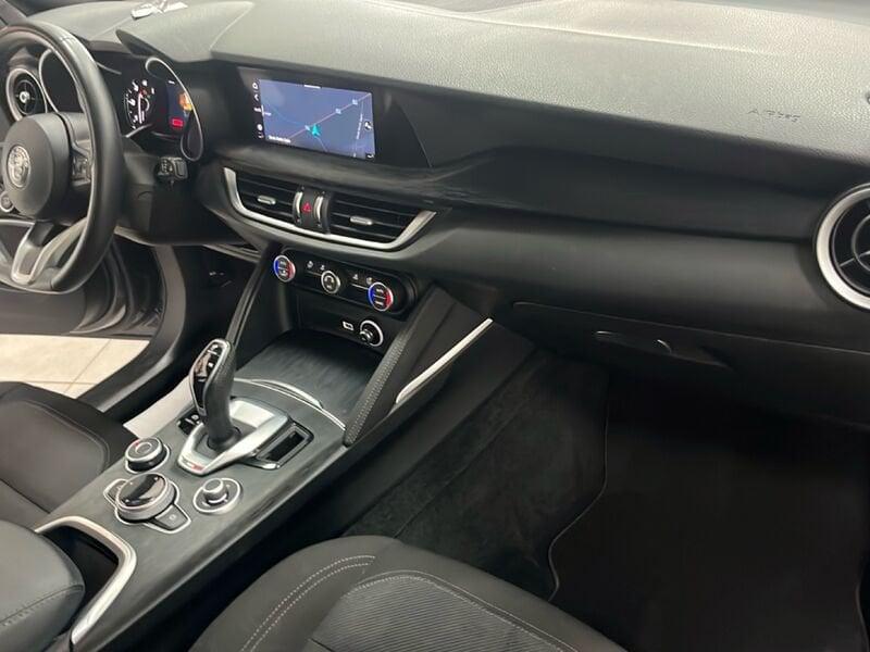 Alfa Romeo Stelvio 2.2 TD 160 CV Super Business AT8 RWD