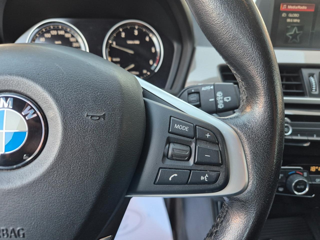 Bmw X1 sDrive18d xLine LED PELLE 18