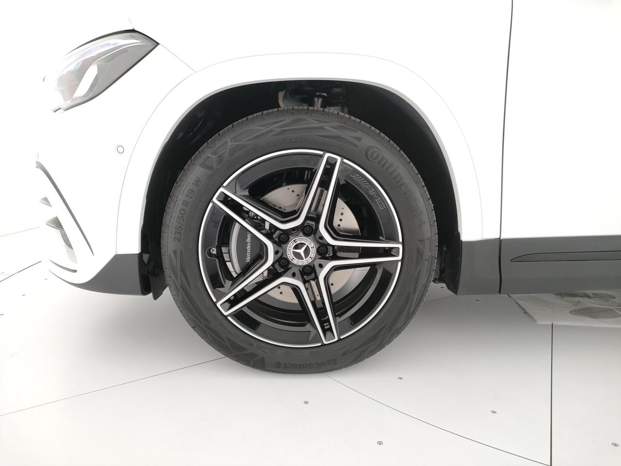 Mercedes-Benz GLA 200 d 4MATIC