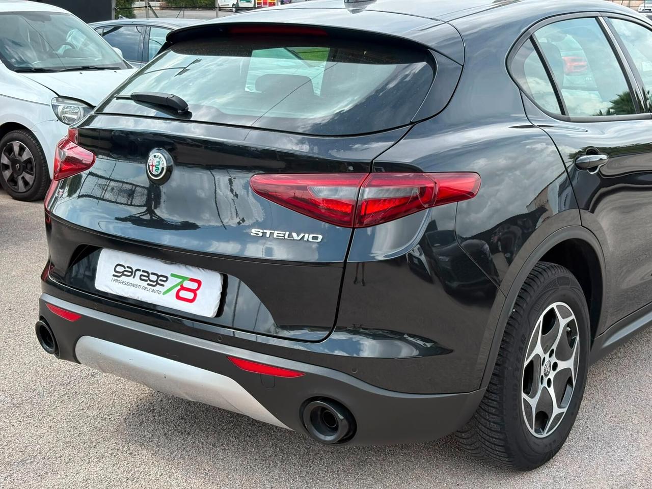 Alfa Romeo Stelvio 2.2 Turbodiesel 190 CV AT8 Q4 S