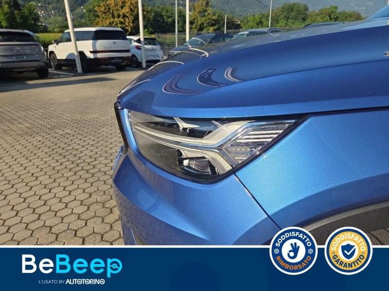 Volvo XC40 2.0 B4 R-DESIGN AWD AUTO MY21