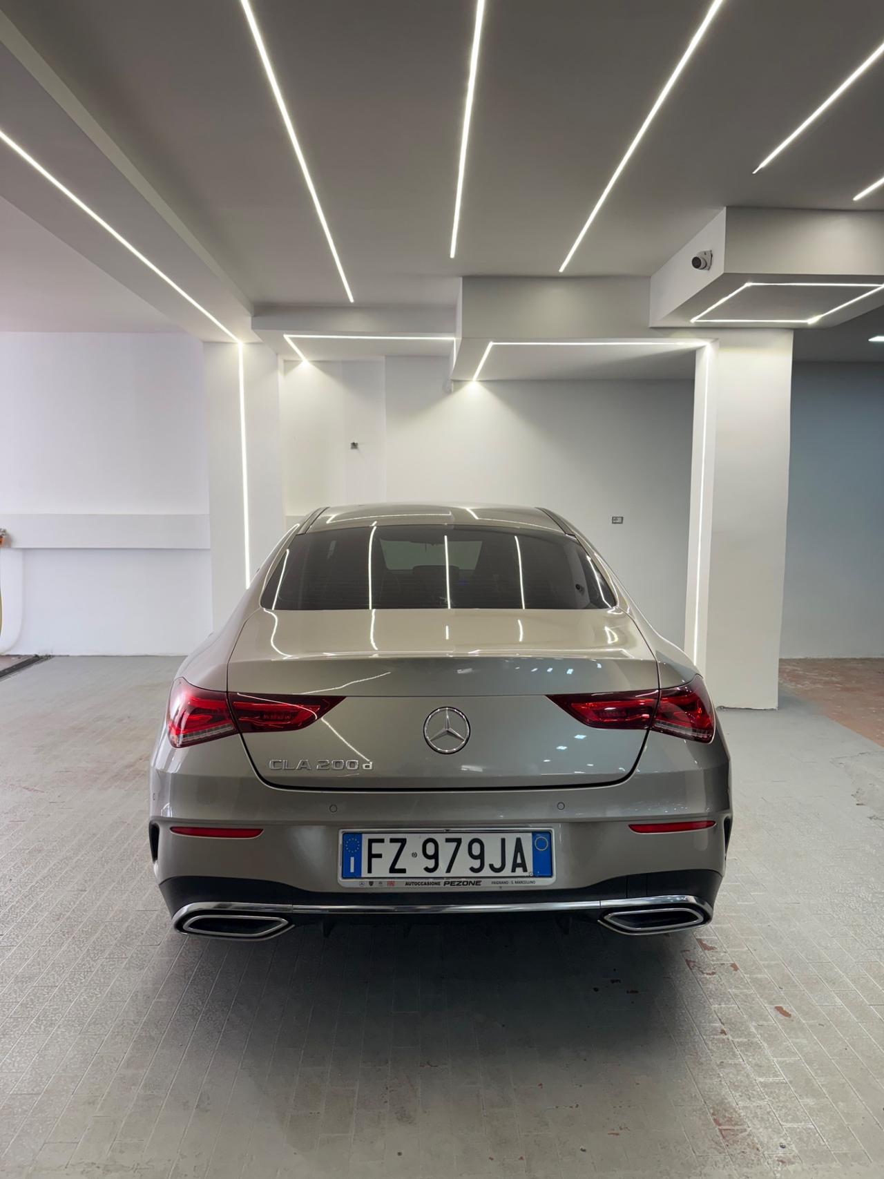 Mercedes-benz CLA 200 d Automatic Premium