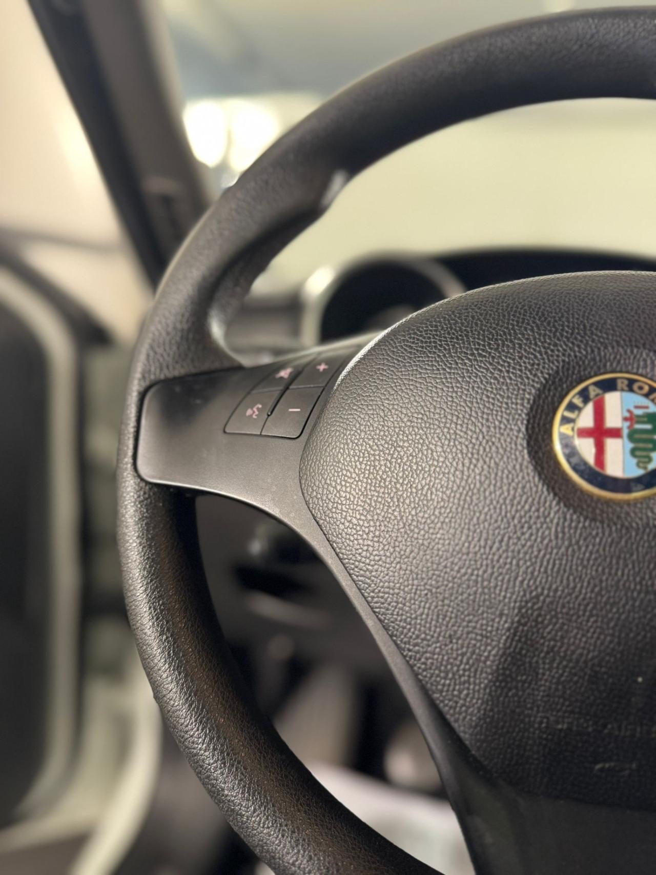 Alfa Romeo Giulietta 1.6 JTDm-2 120 CV Distinctive
